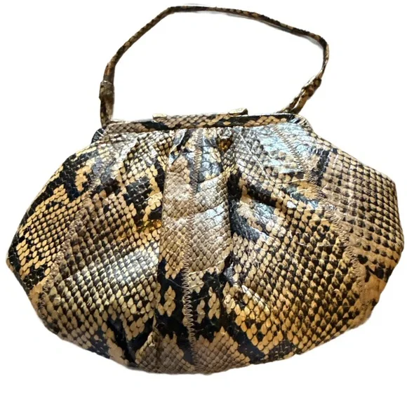 Pantera Snakeskin Clutch in Black and Brown with Gold Clasp- GUC - Picture 2 of 12